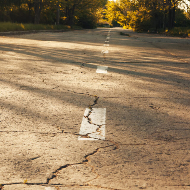 Viabilità: dissesto stradale e segnaletica inadeguata